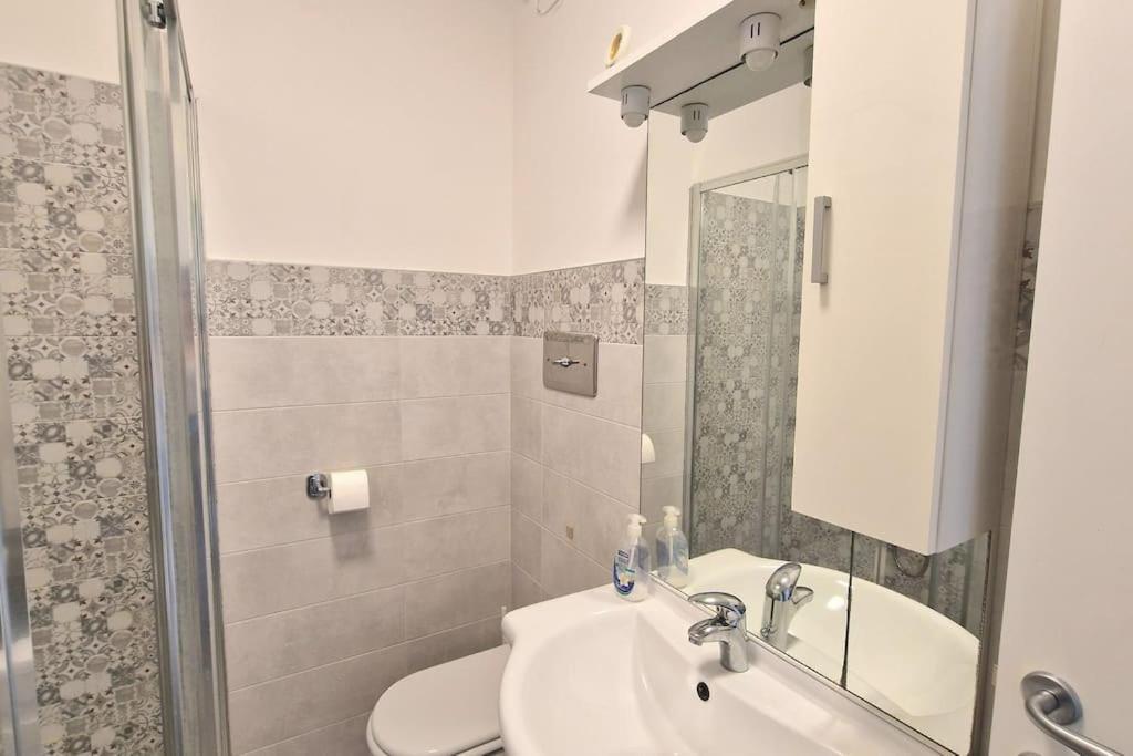Europa Pool Apartment Bardolino Eksteriør bilde